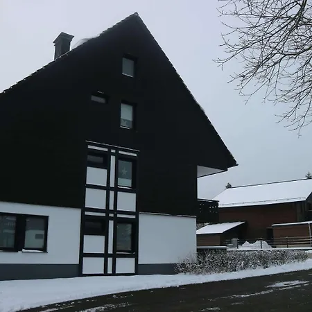 Apartment Inviting In Near The Area