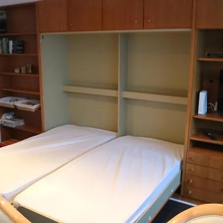 Appartement Inviting In Near The Area *